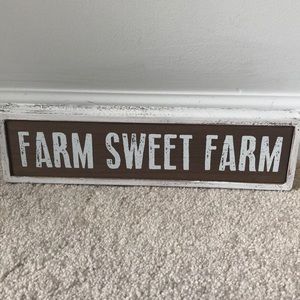 Farm sweet farm wooden sign